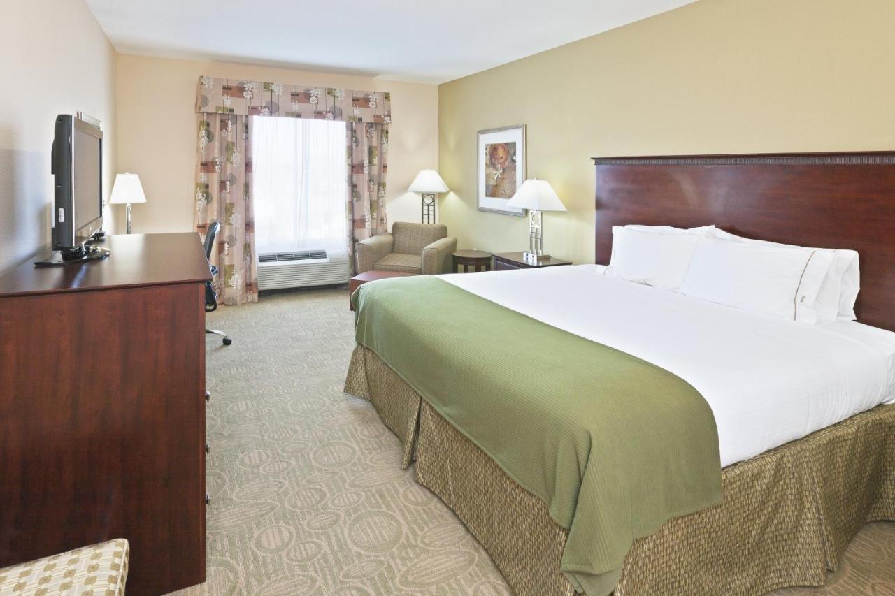 Holiday Inn Express & Suites Brownfield Extérieur photo